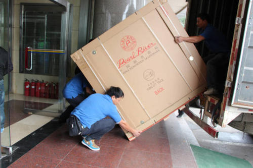 海原钢琴贵重工艺品无忧运